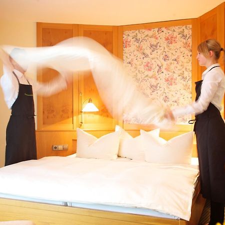 Hotel & Restaurant Dornweiler Hof Illertissen Dış mekan fotoğraf