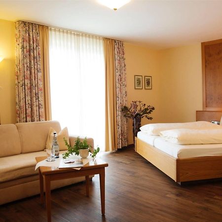 Hotel & Restaurant Dornweiler Hof Illertissen Dış mekan fotoğraf