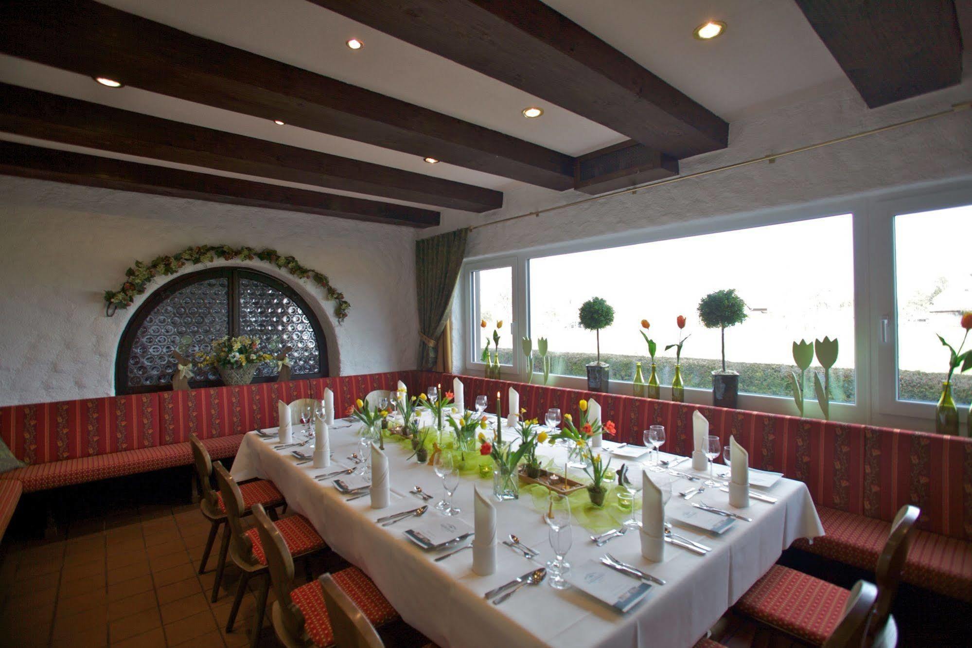 Hotel & Restaurant Dornweiler Hof Illertissen Dış mekan fotoğraf