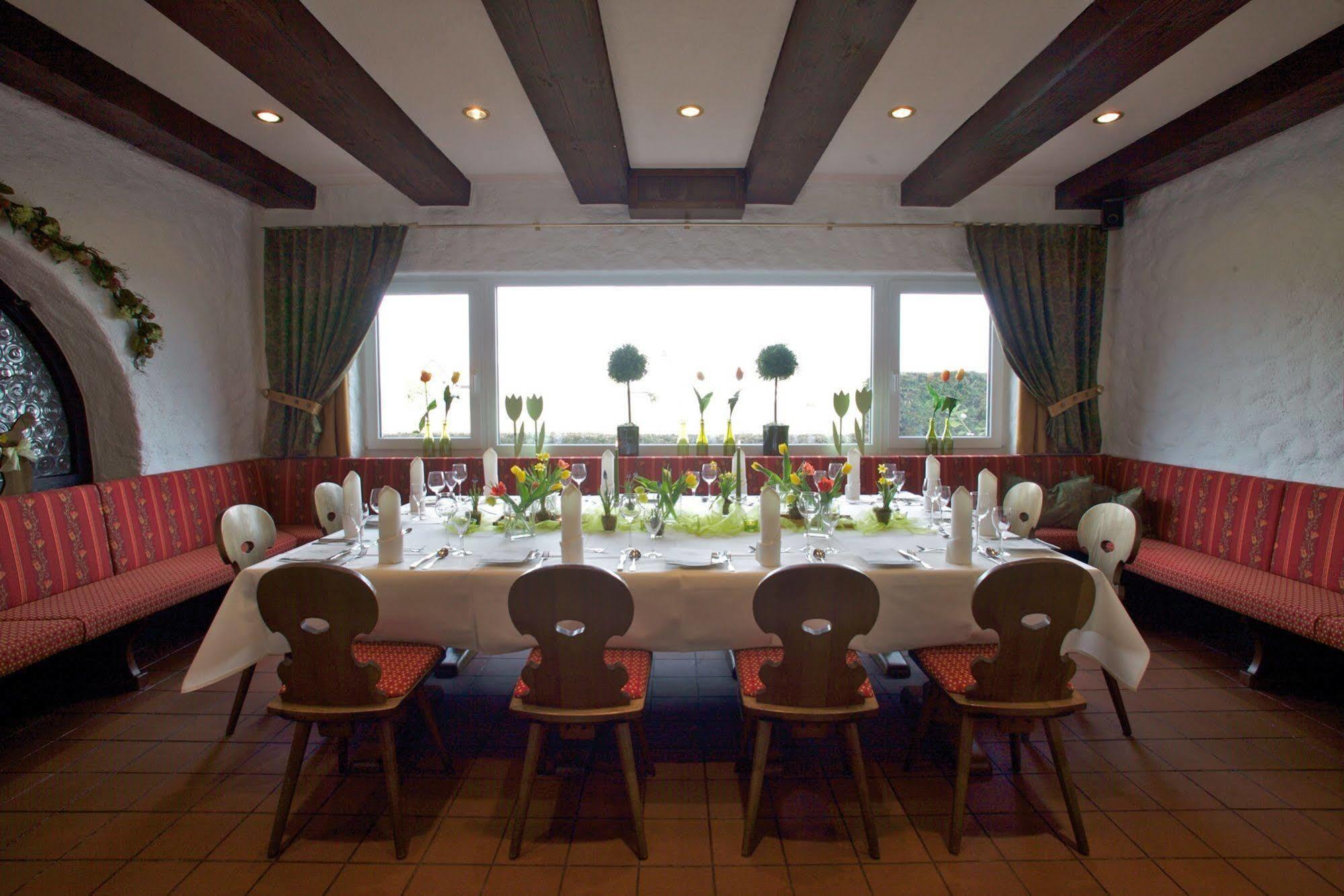 Hotel & Restaurant Dornweiler Hof Illertissen Dış mekan fotoğraf